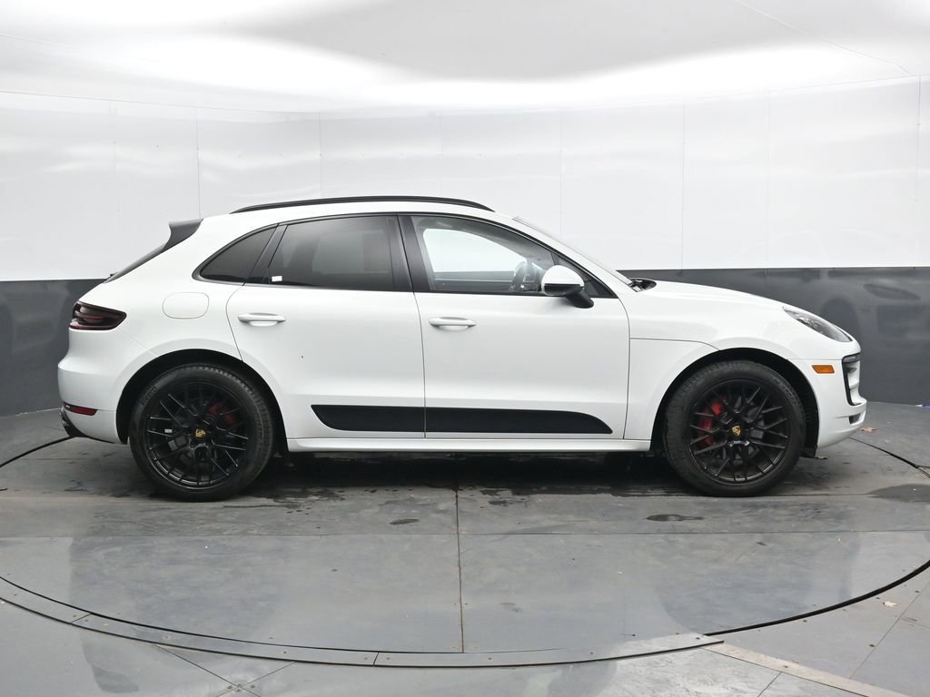 Used 2018 Porsche Macan GTS w/ Premium Package Plus image 3