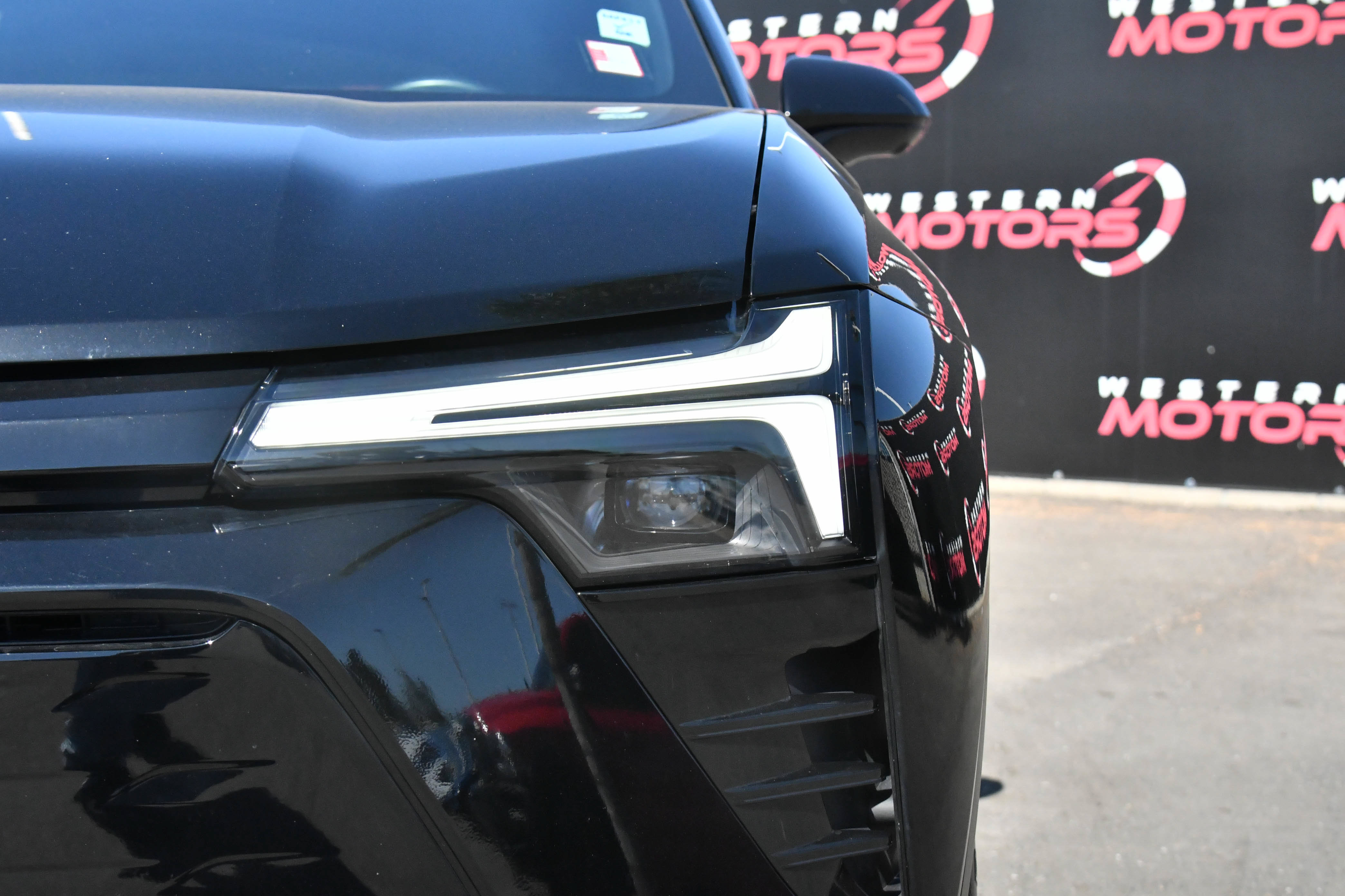 Used 2024 Chevrolet Blazer EV LT AWD/4WD image 11