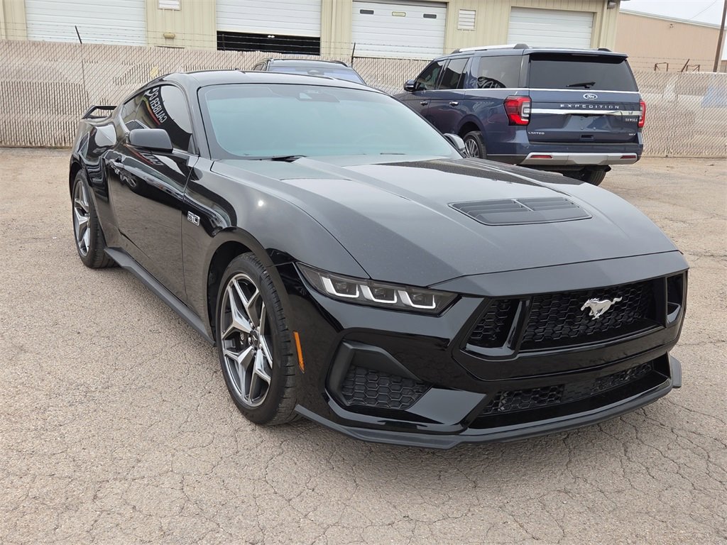 Used 2024 Ford Mustang GT Premium w/ GT Performance Package image 6