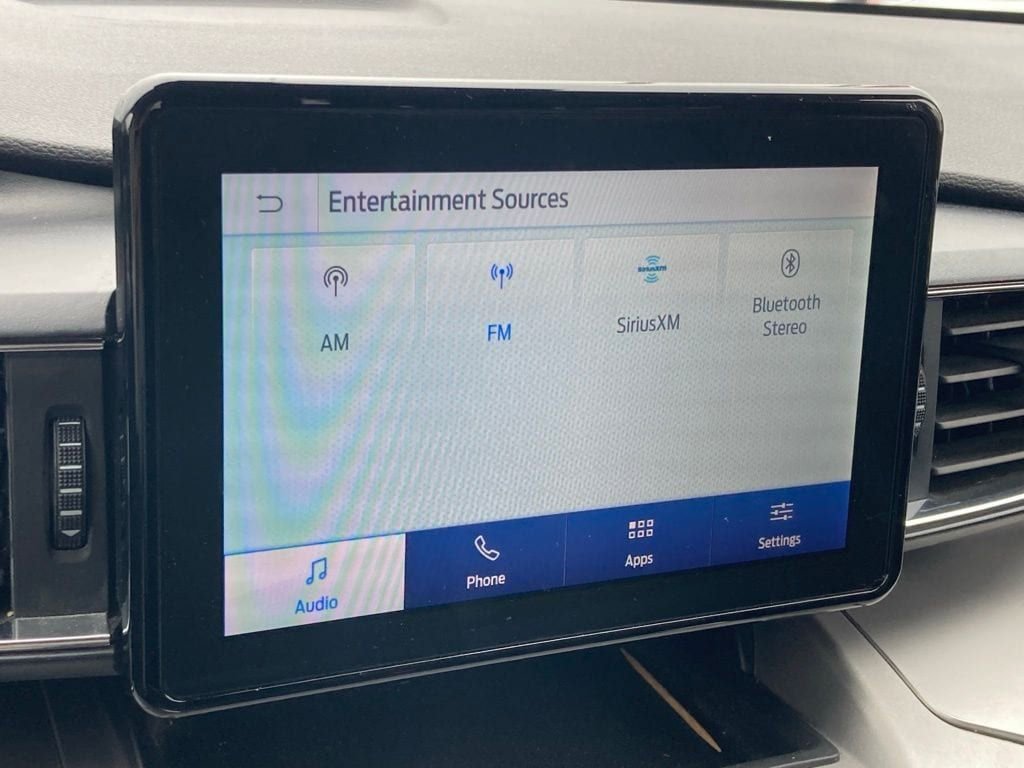 Used 2022 Ford Explorer XLT w/ Equipment Group 202A RWD image 19