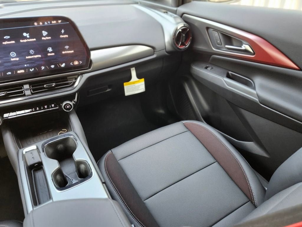 New 2026 Chevrolet Equinox EV RS AWD/4WD image 13