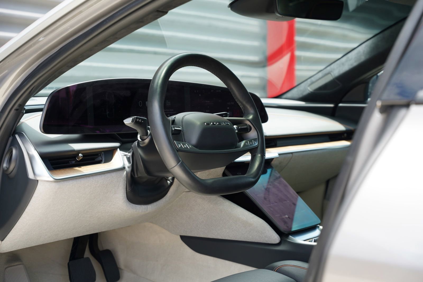 Used 2023 Lucid Air Touring AWD/4WD image 16