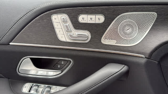 New 2026 Mercedes-Benz GLE 53 AMG 4MATIC Coupe image 17