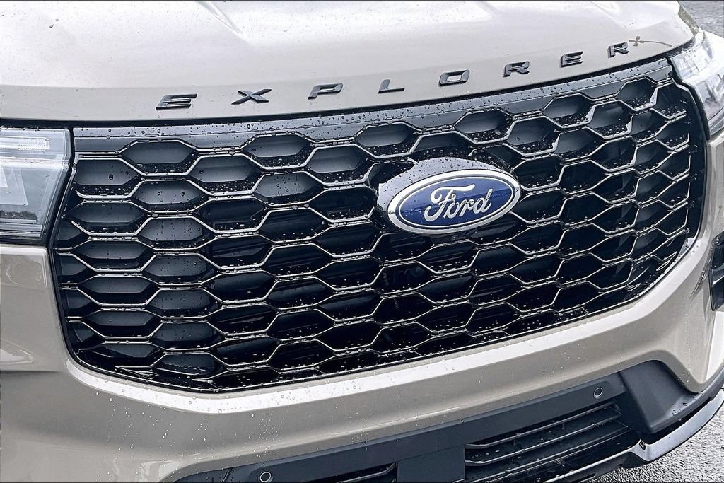 New 2026 Ford Explorer ST-Line w/ ST-Line Street Pack AWD/4WD image 33