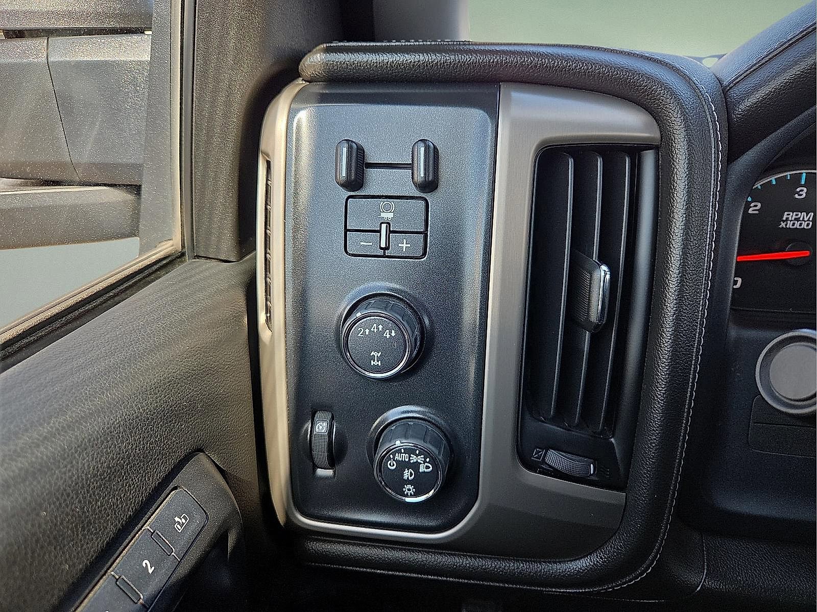 Used 2017 GMC Sierra 2500 Denali image 20