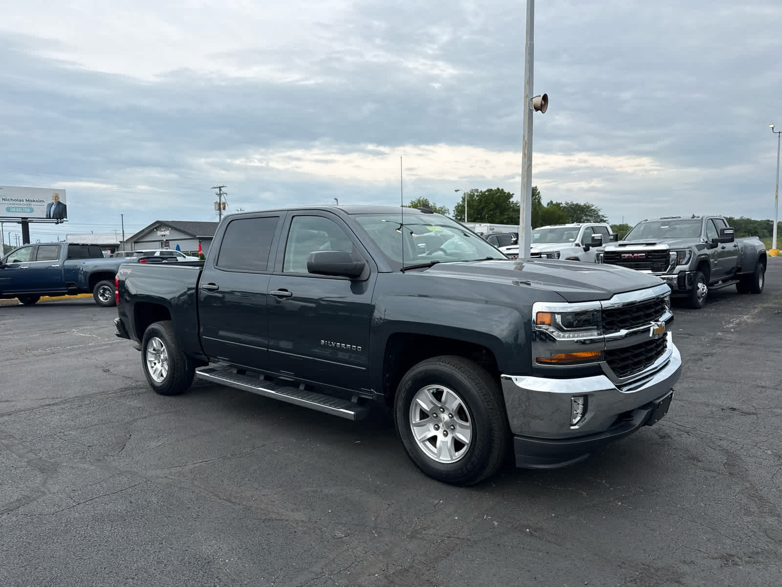 Certified 2017 Chevrolet Silverado 1500 LT w/ All Star Edition AWD/4WD image 7