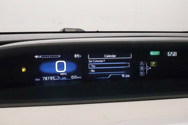 Certified 2021 Toyota Prius LE w/ Carpet Mat Package (TMS) AWD/4WD image 17