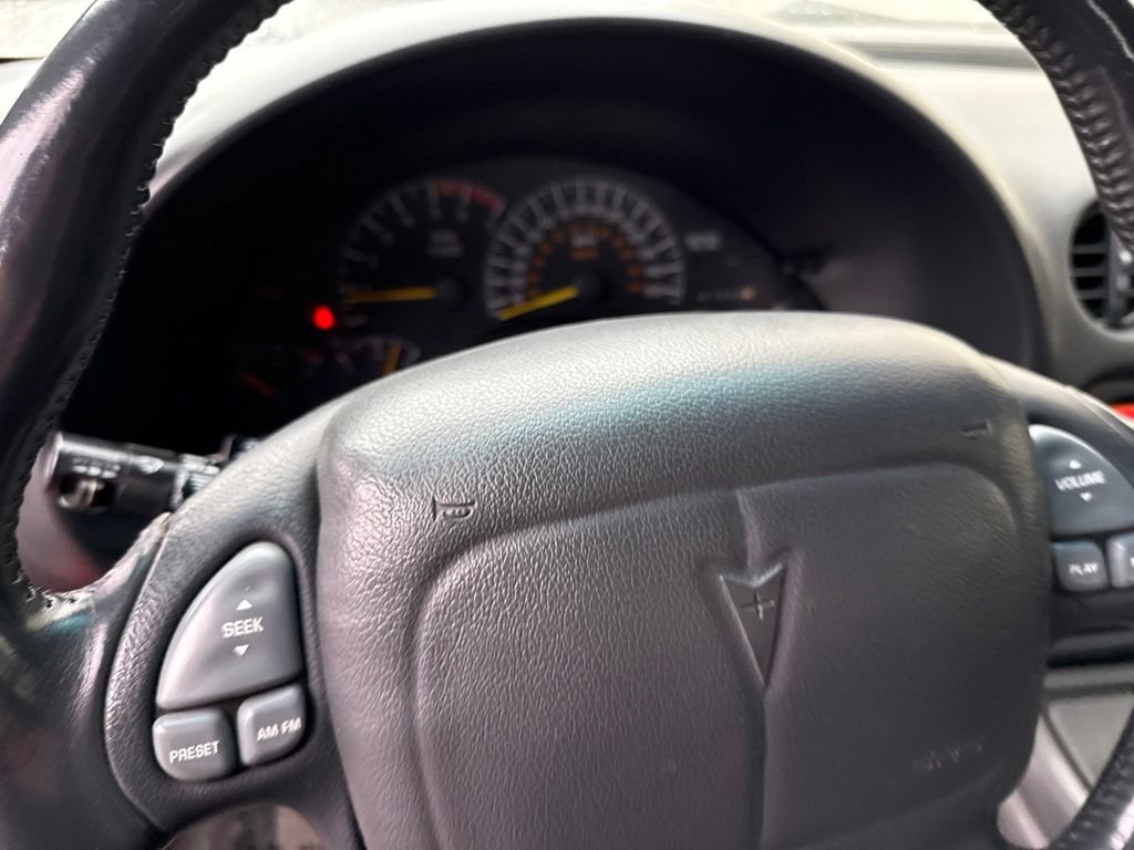 Used 1995 Pontiac Firebird Trans Am RWD image 10