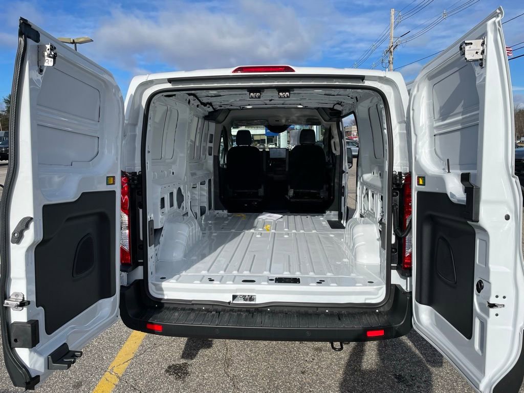 New 2026 Ford Transit 250 Low Roof image 17
