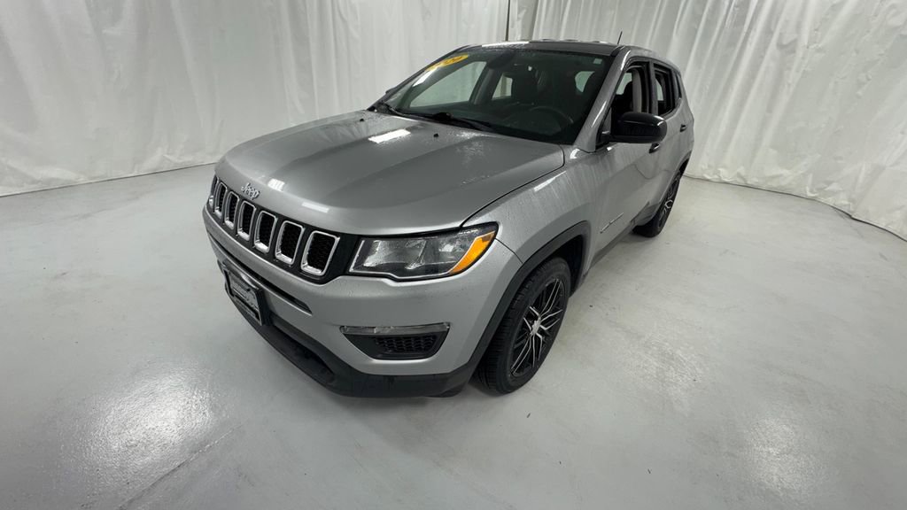 Used 2020 Jeep Compass Sport w/ Cold Weather Group image 7