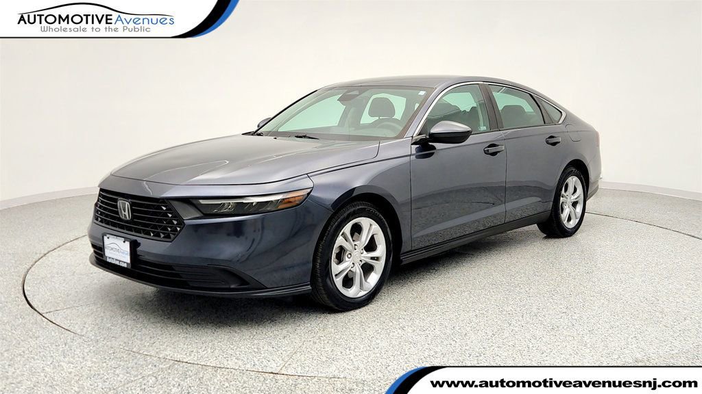 Used 2023 Honda Accord LX image 1