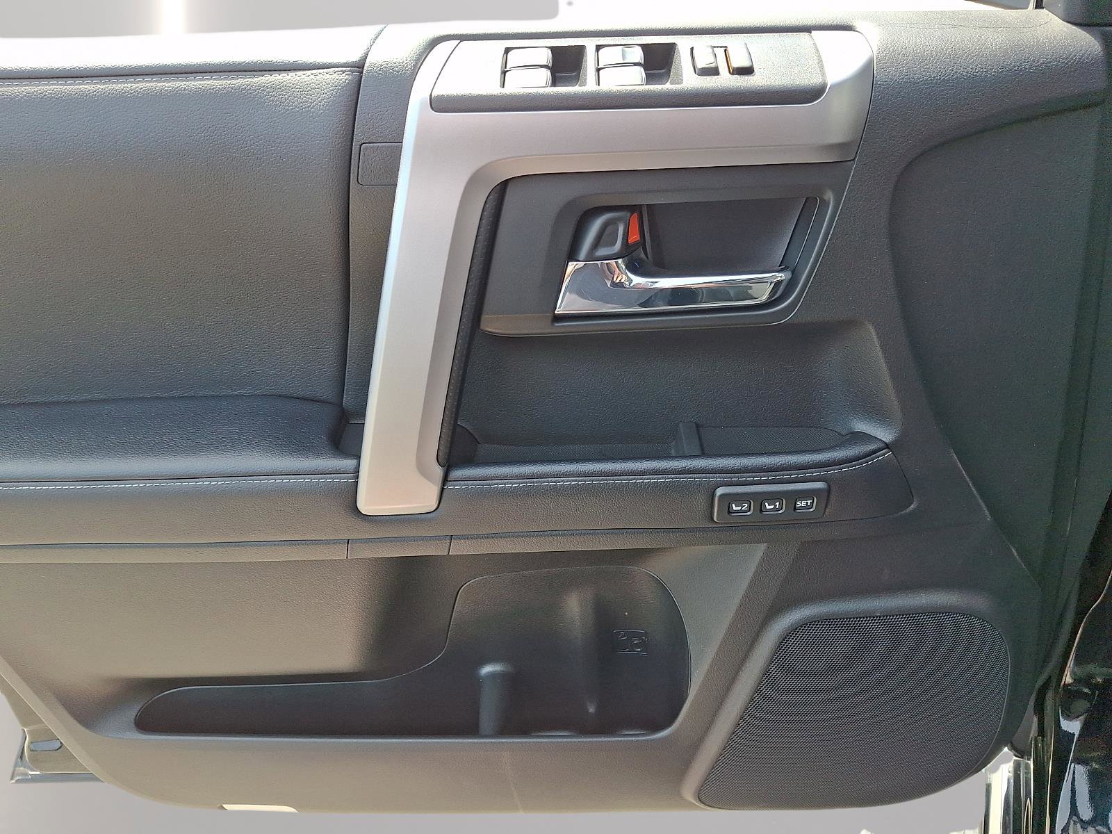 Used 2023 Toyota 4Runner Limited image 78