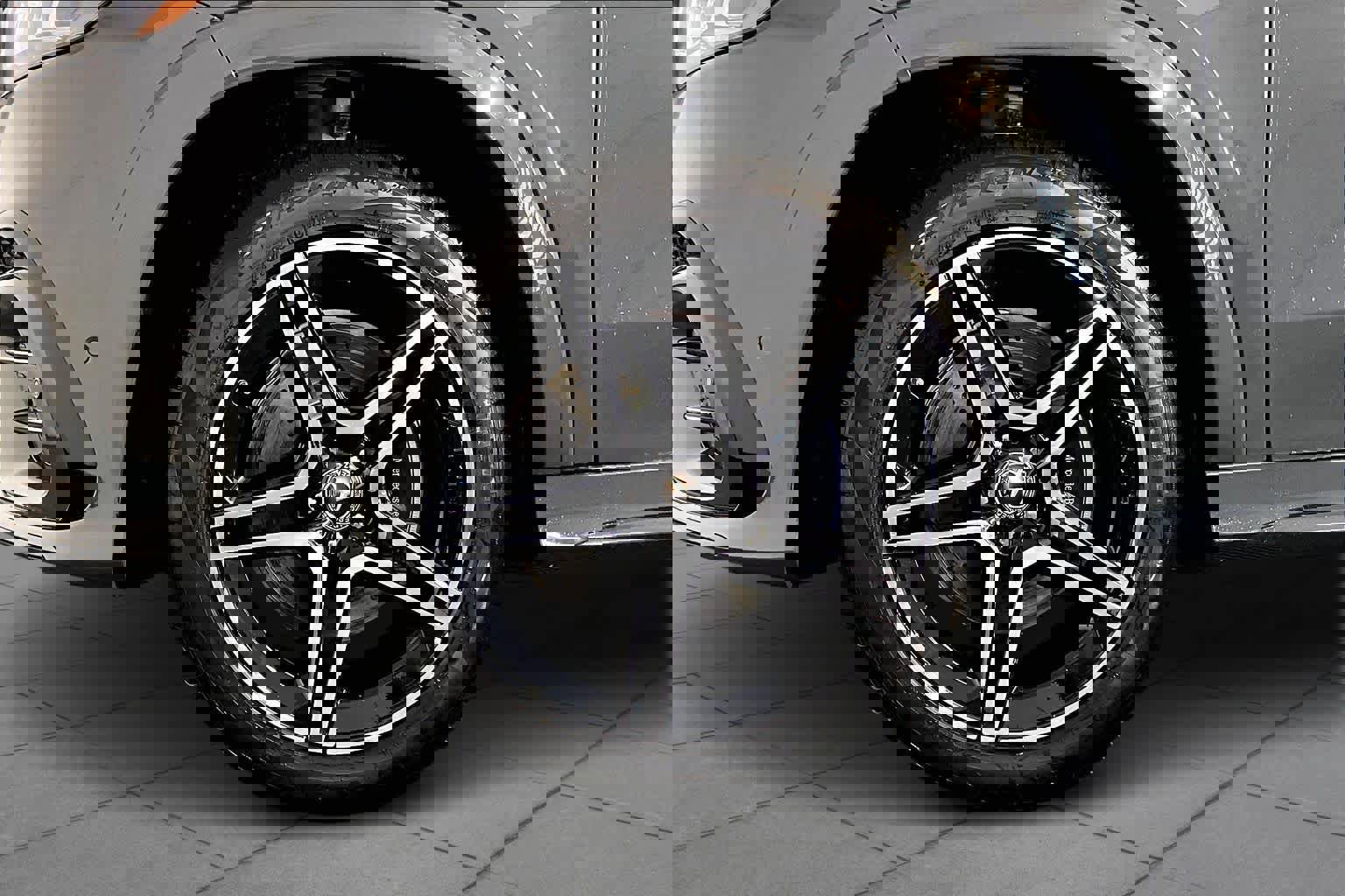 New 2026 Mercedes-Benz GLS 450 4MATIC image 17