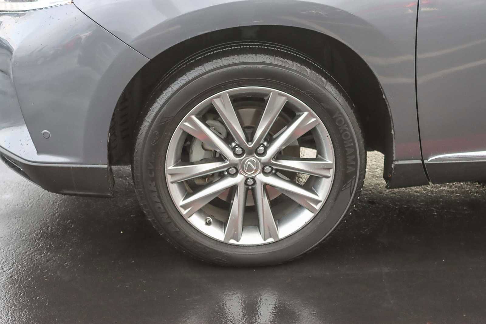 Used 2013 Lexus RX 450h AWD image 9