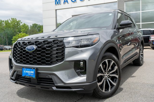 New 2026 Ford Explorer ST-Line