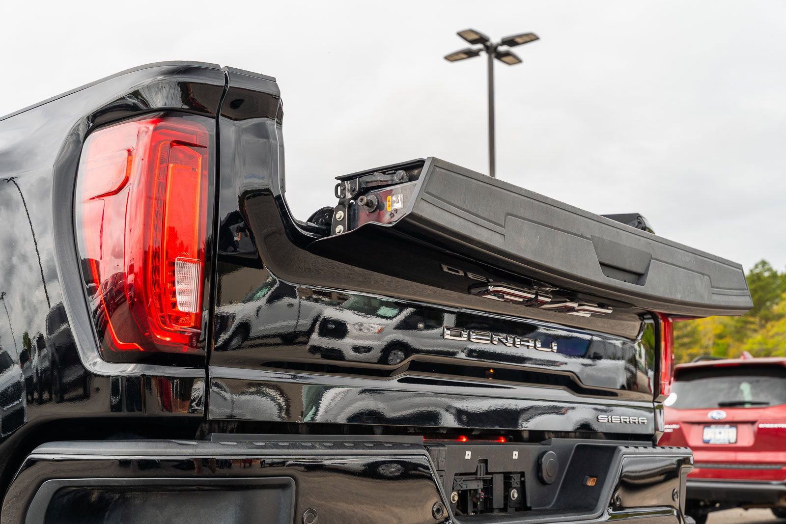 Used 2021 GMC Sierra 3500 Denali w/ Denali Ultimate Package image 20