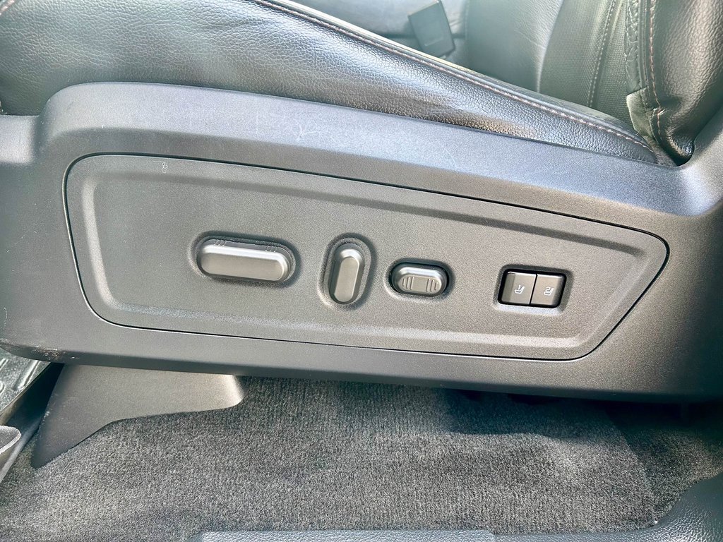 Used 2017 Lincoln Navigator L Reserve image 13