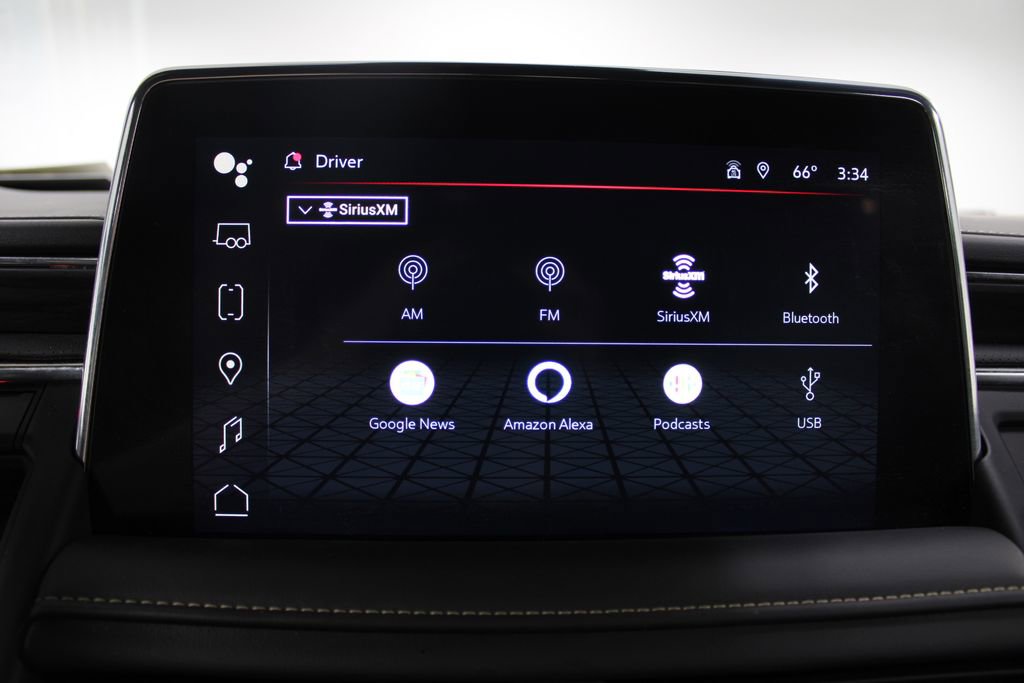 Used 2023 GMC Yukon XL SLT image 47