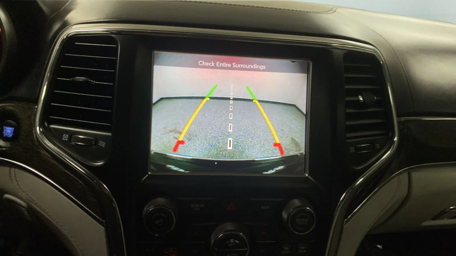 Used 2017 Jeep Grand Cherokee Summit AWD/4WD image 13