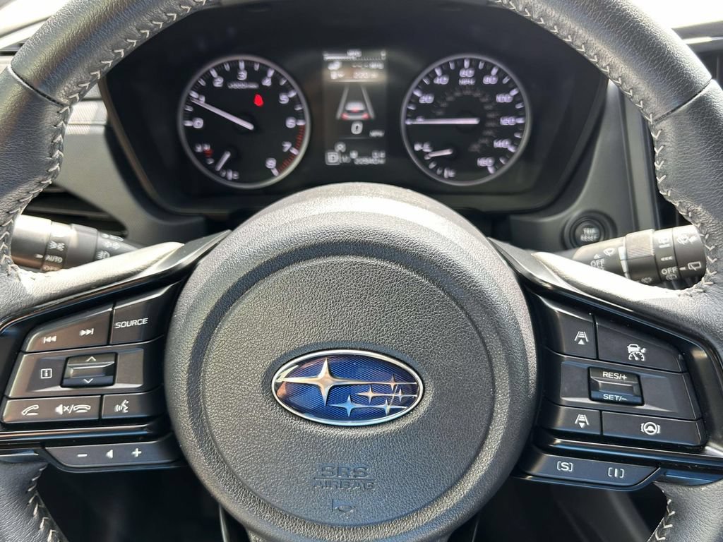 Used 2025 Subaru Forester Premium AWD/4WD image 21