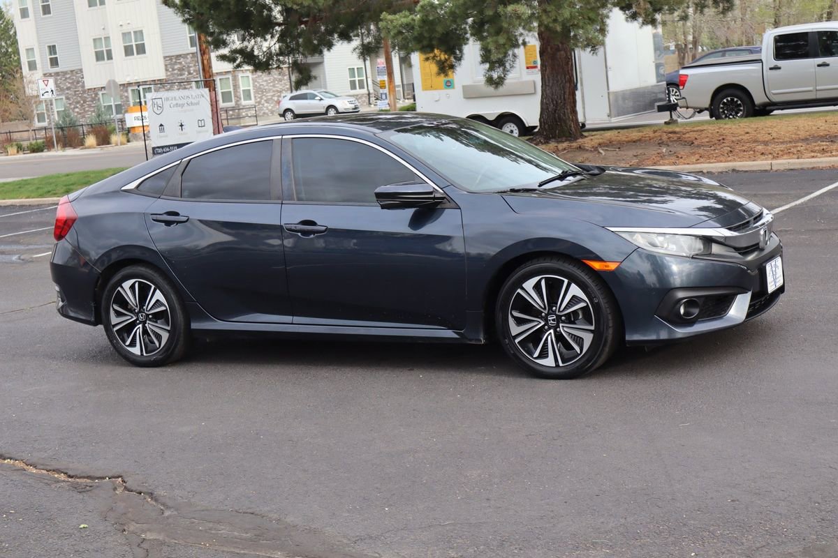 Used 2017 Honda Civic EX-L image 2