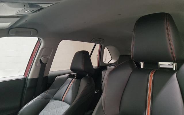 Used 2024 Toyota RAV4 Adventure AWD/4WD image 31