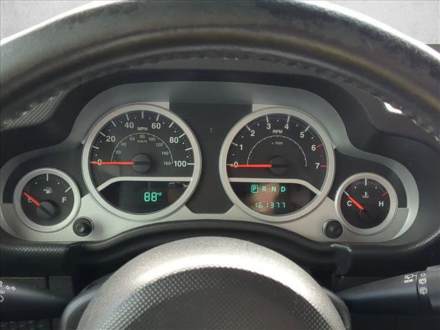 Used 2010 Jeep Wrangler Unlimited Sahara w/ Trailer Tow Group image 11