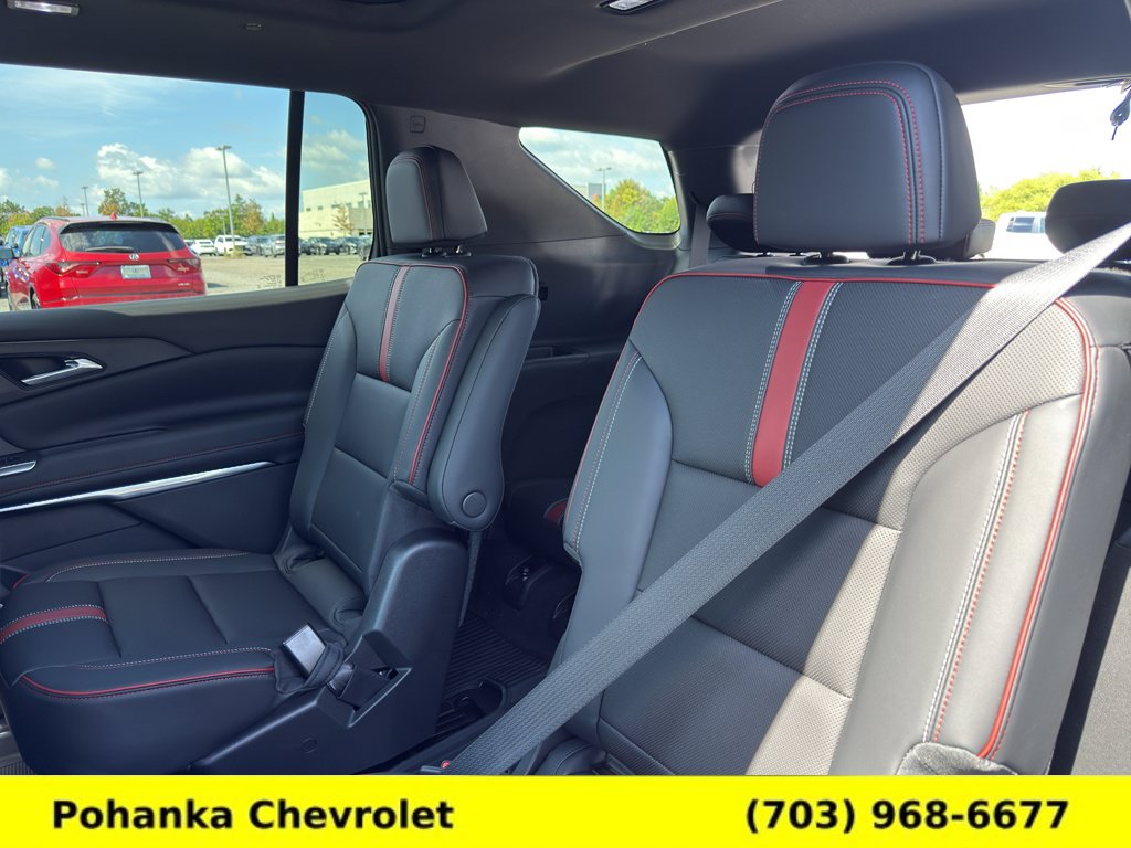 New 2027 Chevrolet Traverse RS w/ LPO, Floor Liner Package AWD/4WD image 24