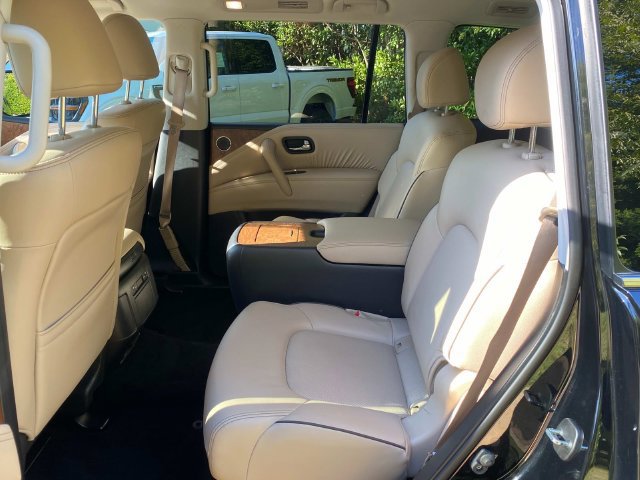 Used 2023 Nissan Armada SL w/ Captain's Chairs Package RWD image 9