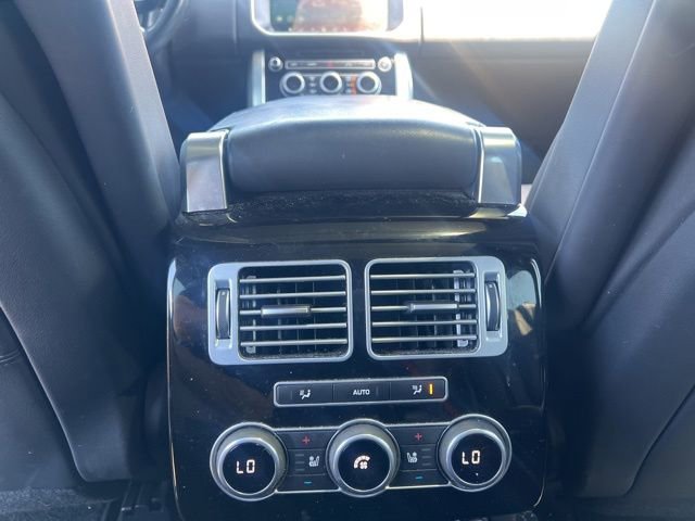 Used 2017 Land Rover Range Rover Supercharged AWD/4WD image 18
