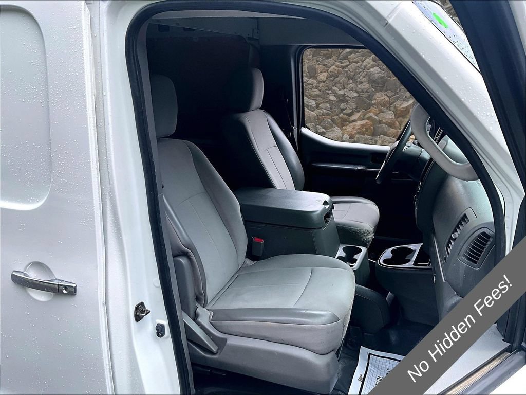 Used 2012 Nissan NV 3500 SV w/ Side Curtain Airbag Pkg RWD image 7