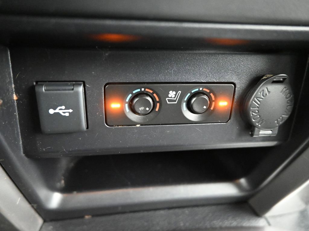 Used 2022 Toyota 4Runner Limited image 37