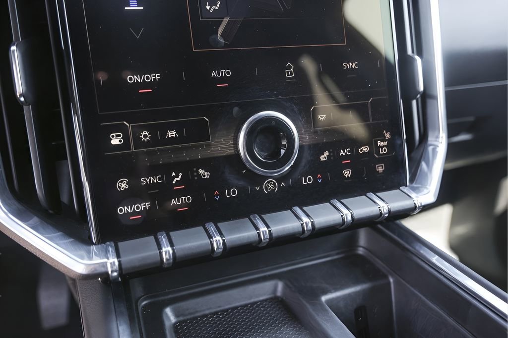 Certified 2025 GMC Acadia Elevation image 19