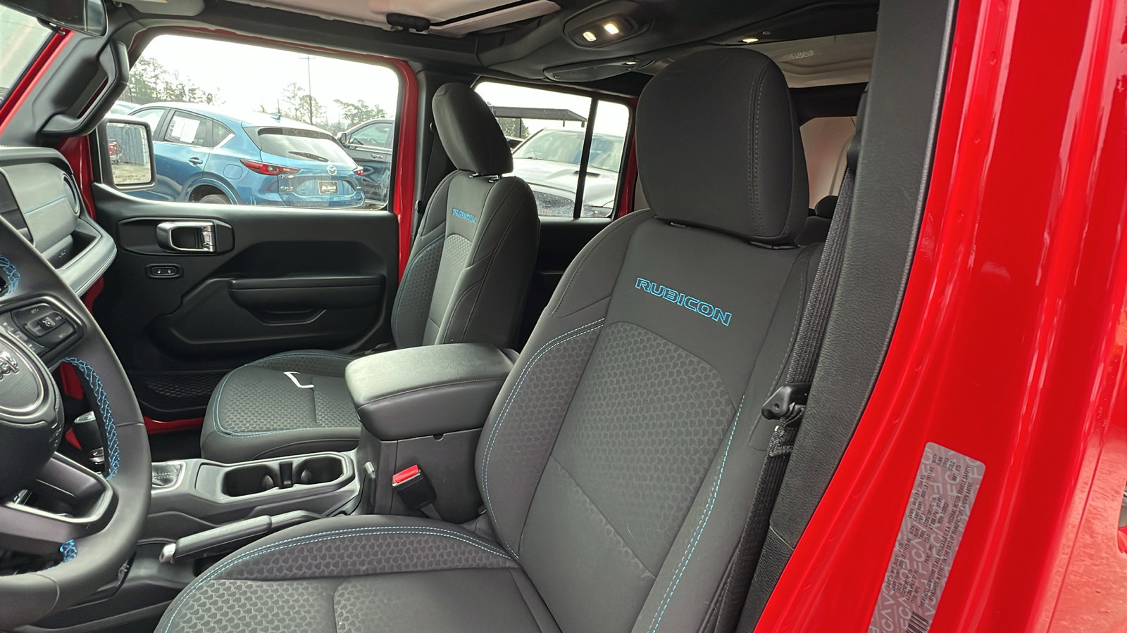 Used 2025 Jeep Wrangler Unlimited Rubicon 4xe image 16