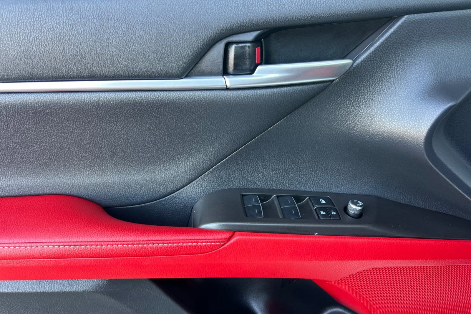 Certified 2024 Toyota Camry XSE w/ Navigation Package image 13