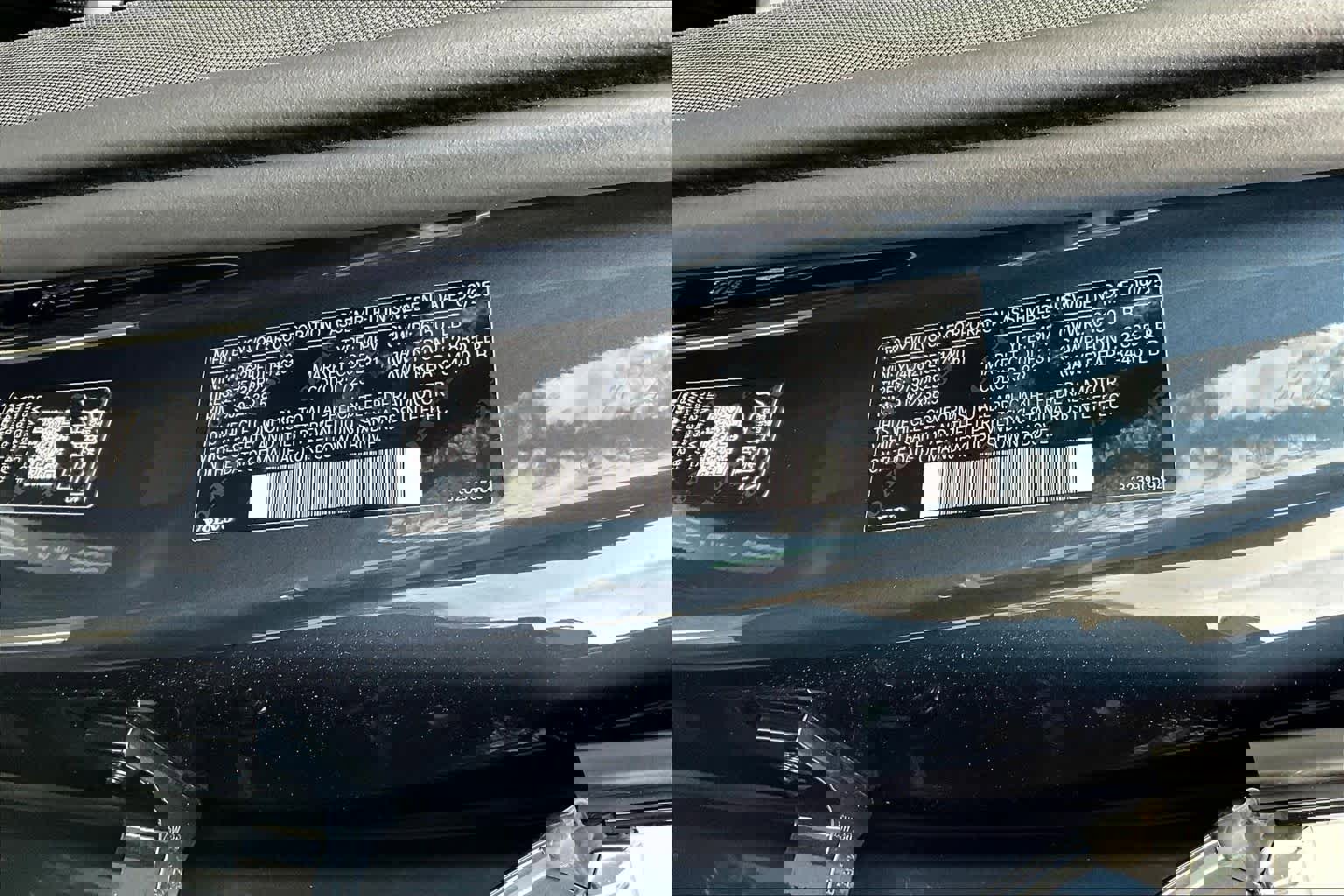 New 2026 Volvo XC90 B6 Plus w/ Protection Package Premier image 12