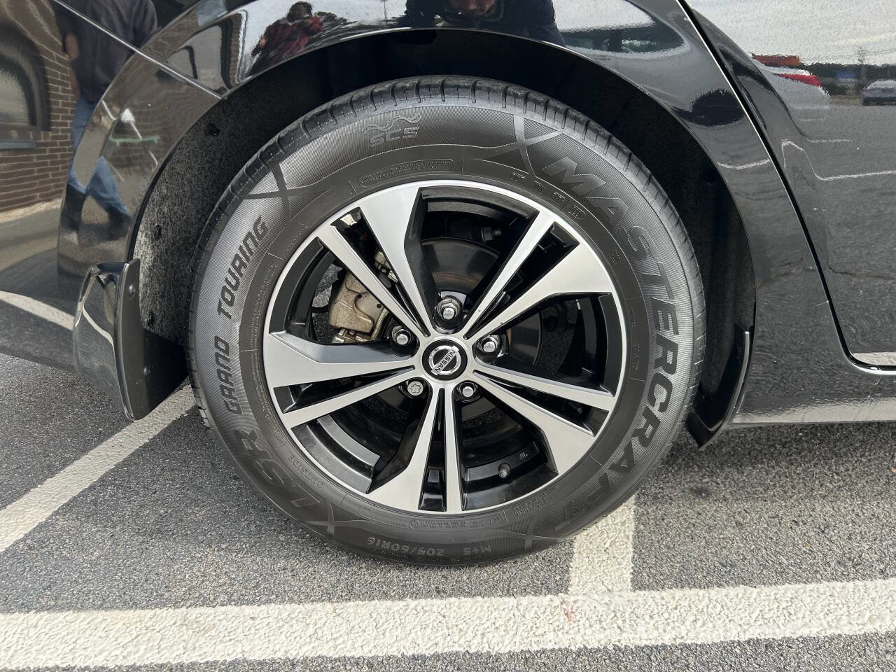 Used 2022 Nissan Sentra SV w/ Trunk Package image 9