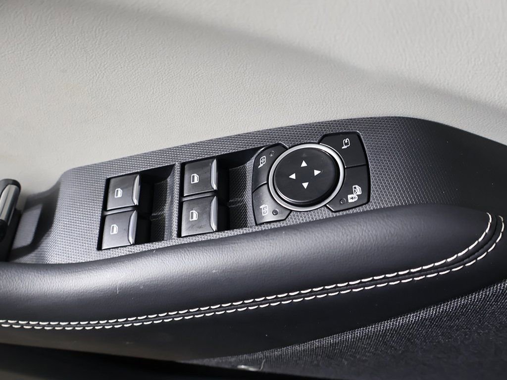 Used 2025 Ford Mustang Mach-E Premium image 35