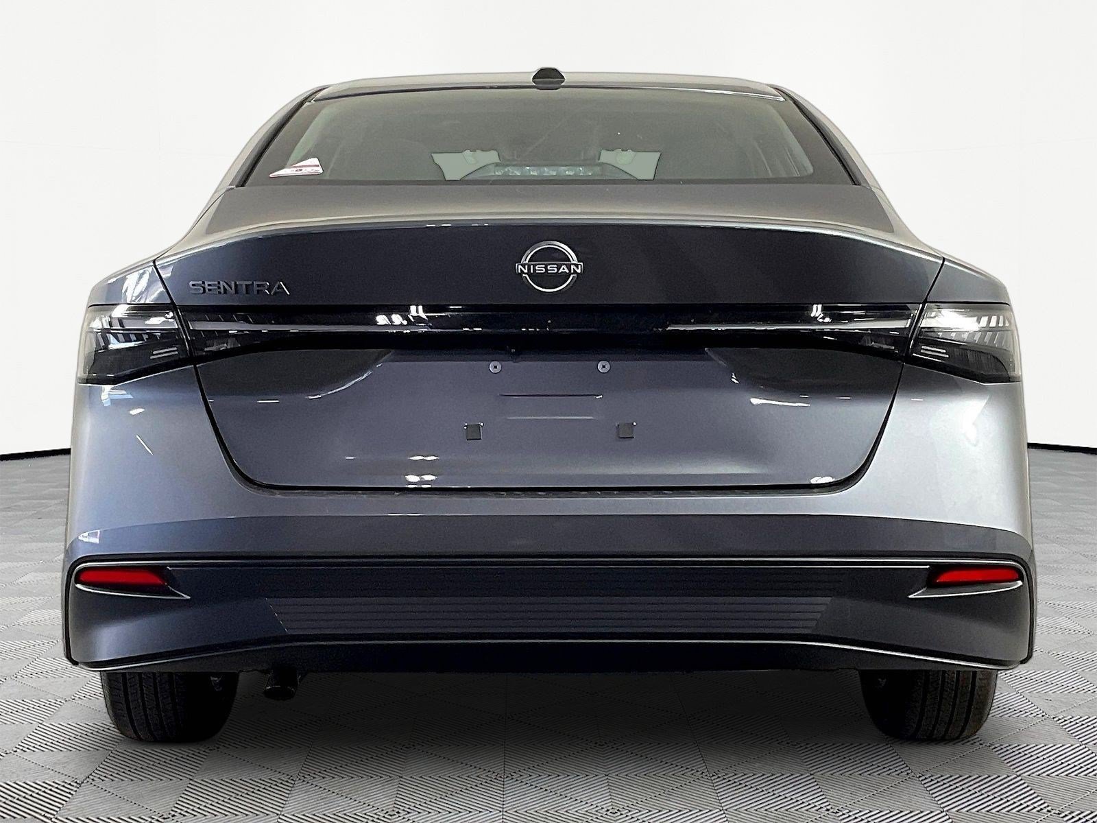 New 2026 Nissan Sentra SV w/ SV Convenience Package FWD image 5