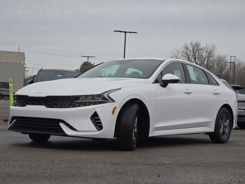 Used 2023 Kia K5 LXS image 9