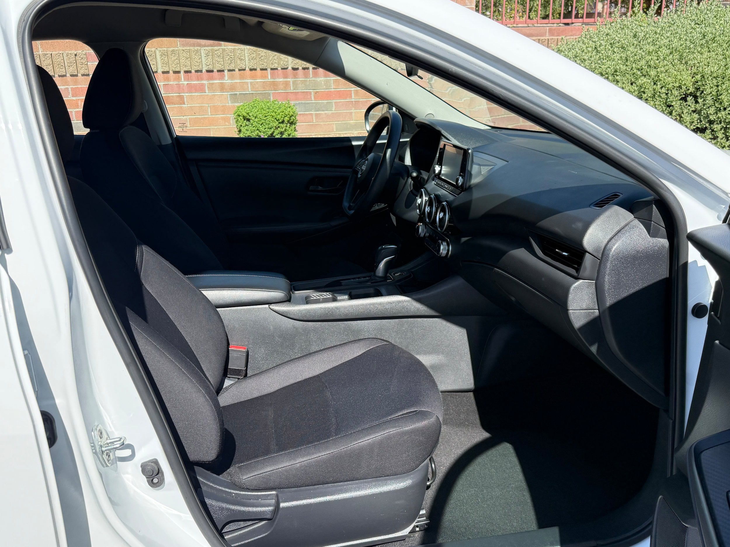 Used 2024 Nissan Sentra S FWD image 11