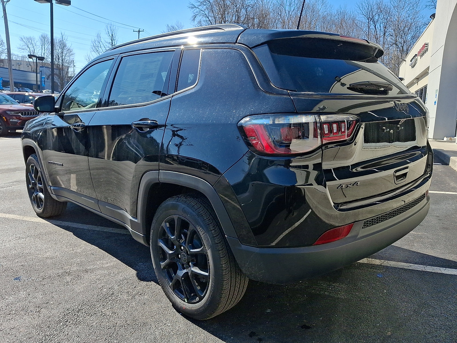 New 2026 Jeep Compass Latitude image 4