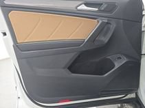 Used 2024 Volkswagen Tiguan SE FWD image 16