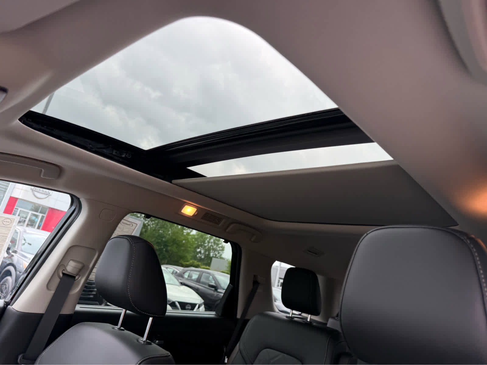 New 2026 Nissan Pathfinder Platinum AWD/4WD image 13