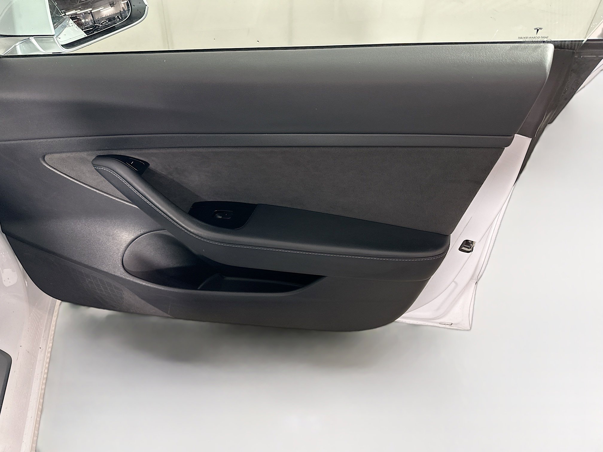 Used 2020 Tesla Model 3 Standard Range Plus image 29