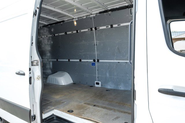 Used 2021 Mercedes-Benz Sprinter 3500 image 28