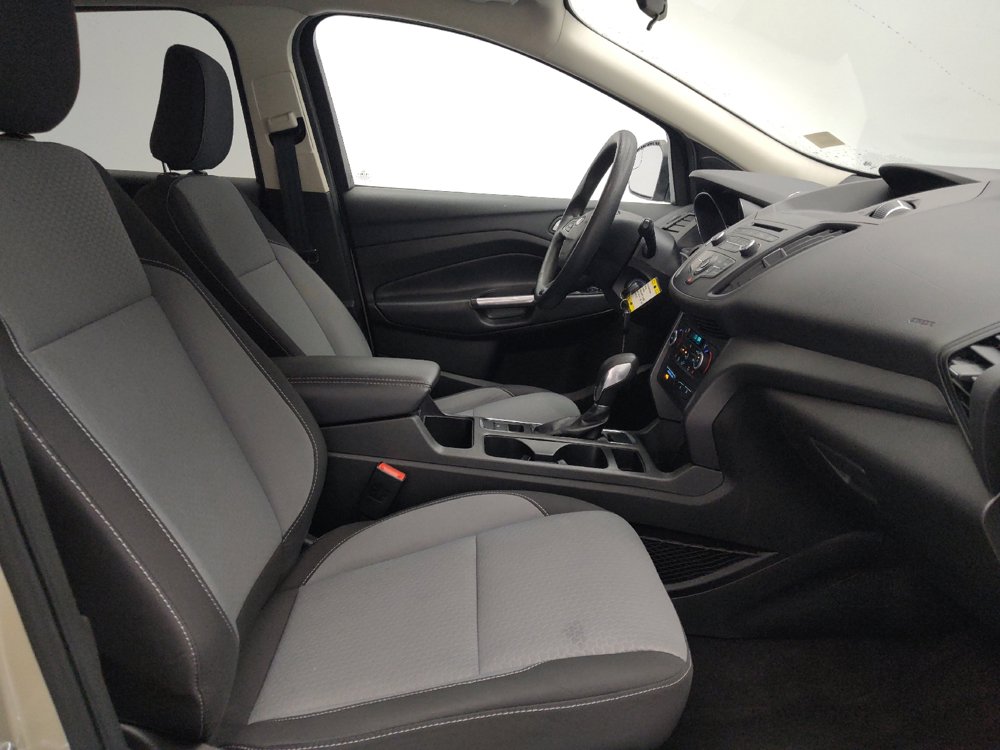 Used 2018 Ford Escape SE FWD image 21
