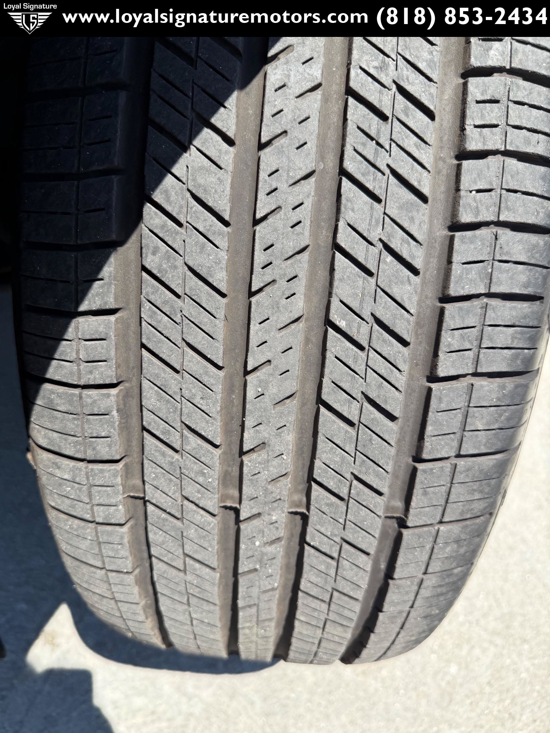 Used 2015 Mercedes-Benz GL 450 4MATIC image 38