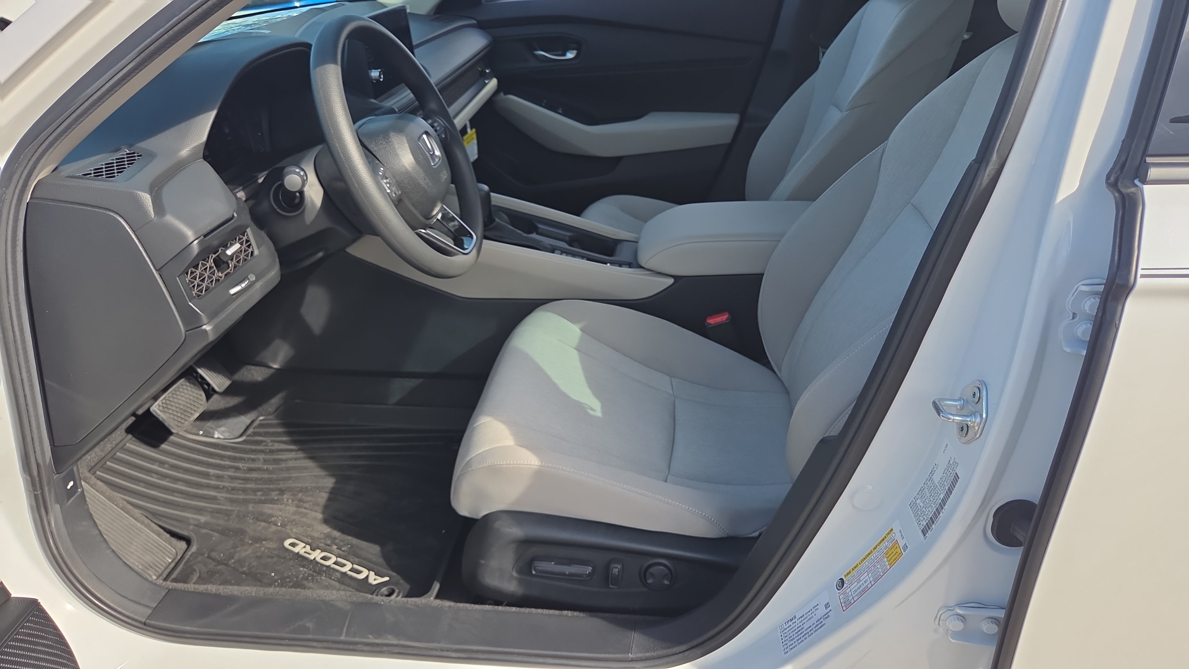 New 2026 Honda Accord SE image 9