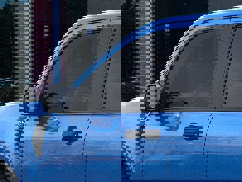 New 2025 Ford Maverick XLT image 21
